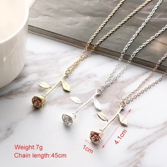 Rose Flower Simple Minimalistic Gold Necklace - Picture 3 of 5